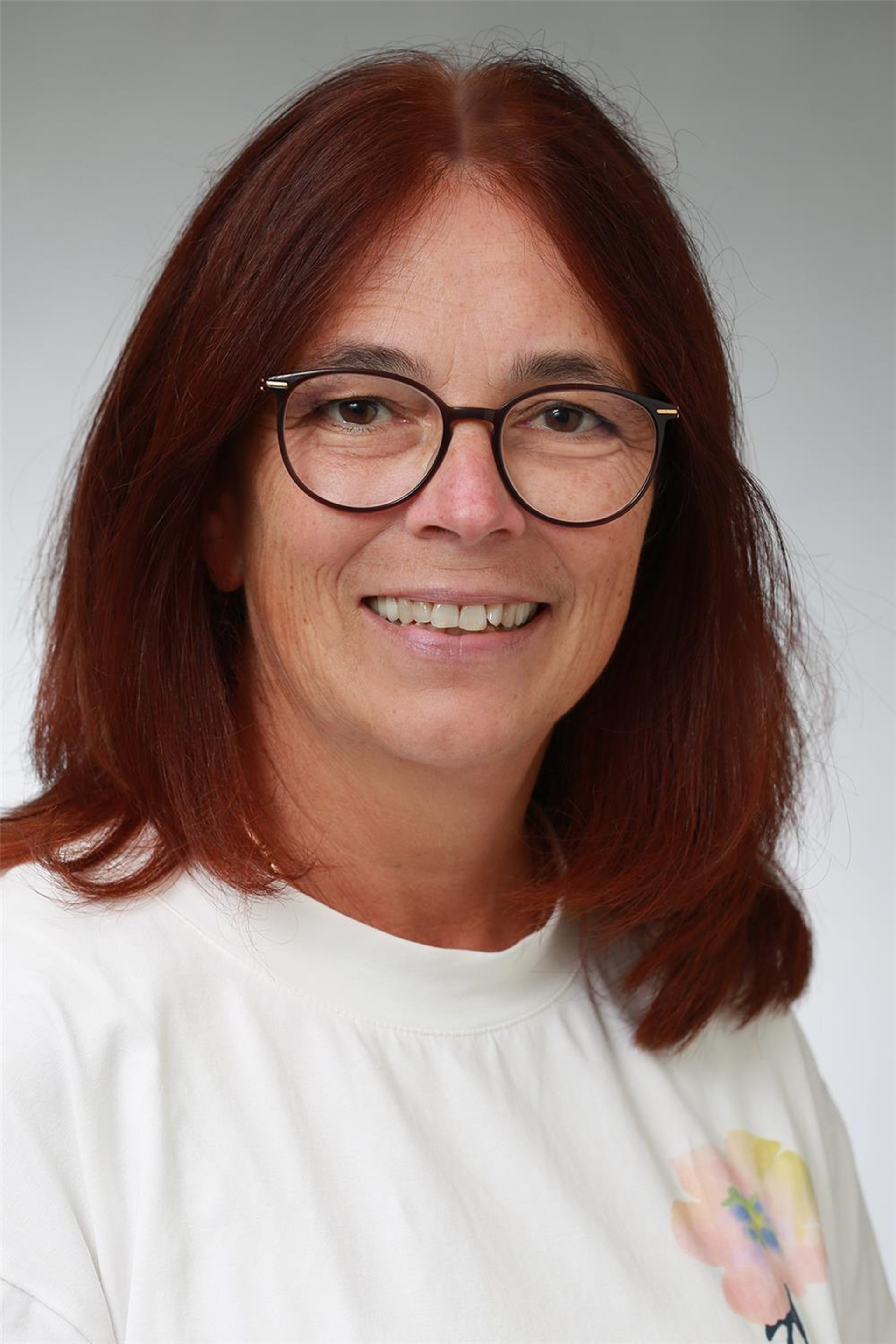 Claudia Lauer